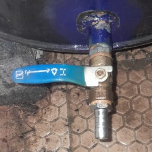 بشکه نو۲۲۰لیتری شیرداربرای نفت وگازوئیل