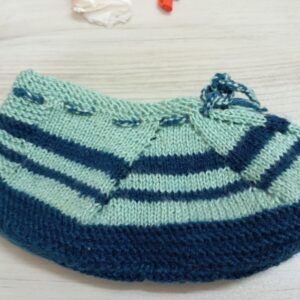 جوراب دست بافت