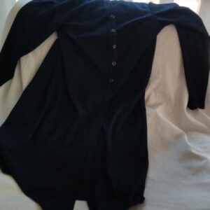 یک عدد مانتوی زنونه