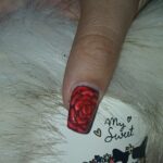 خدمات آموزش و کاشت ناخن با قیمت استثنایی